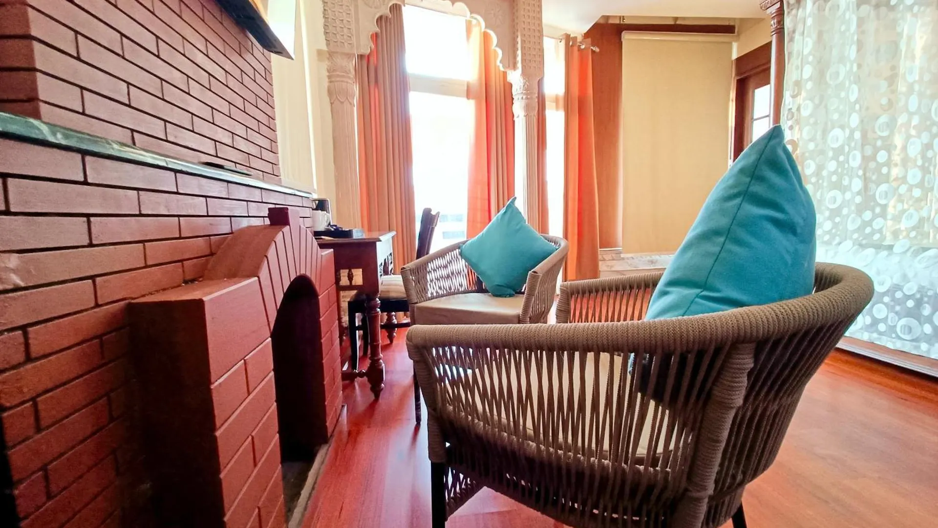 Hotel Sun Grand Agra  0*, Agra (Uttar Pradesh)